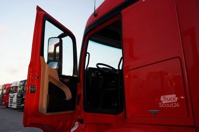 Štandardný ťahač MERCEDES-BENZ ACTROS 1845 / STREAM SPACE 