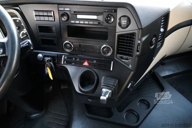 Štandardný ťahač MERCEDES-BENZ ACTROS 1845 / STREAM SPACE 