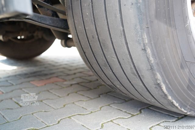 Rashladna poluprikolica KRONE / KONTENER / DOPPELSTOCK / 2017 ROK 