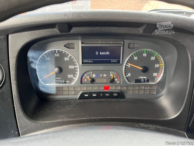 Fourgon tôlé Mercedes-Benz Atego 818 L 4x2 Atego 818 L 4x2 mit MBB LBW, 4x Vorhanden!