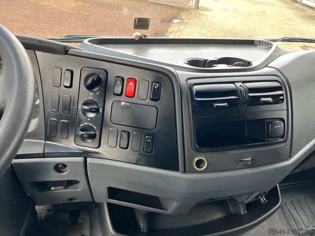 Fourgon tôlé Mercedes-Benz Atego 818 L 4x2 Atego 818 L 4x2 mit MBB LBW, 4x Vorhanden!