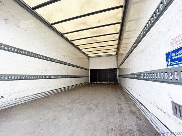 Fourgon tôlé Mercedes-Benz Atego 816 L 4x2 Atego 816 L 4x2 mit LBW, 4x Vorhanden!