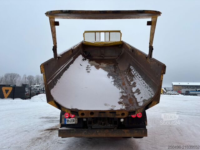 Benne Sisu E11 420 8x2 BOX L=6142 mm