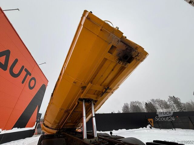 Benne Sisu E11 420 8x2 BOX L=6142 mm