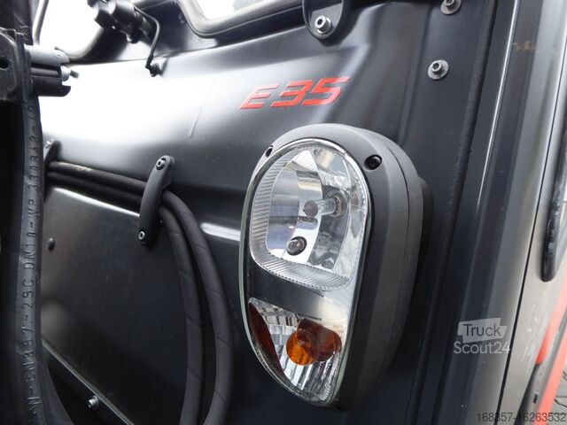 Front loader forklift Linde E35HL-01