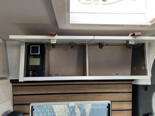 Autocaravana HYMER/ERIBA Grand Canyon S 700 4x4 Autarkie Winter Premium