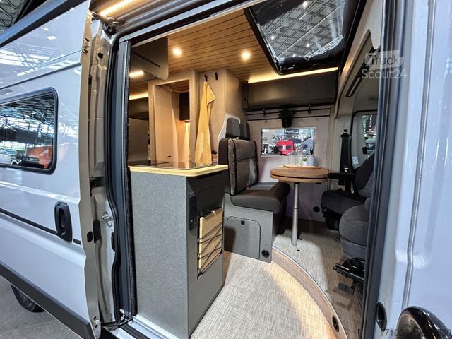 Autocaravana HYMER/ERIBA Redwood 601 Redwood Trail AHK LED Dieselhzg.