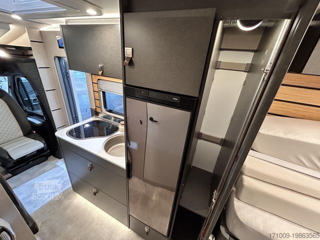 Autorulotă semi-integrată HYMER/ERIBA ML-T CrossTrail 580 4x4 Winterpaket XL Bett