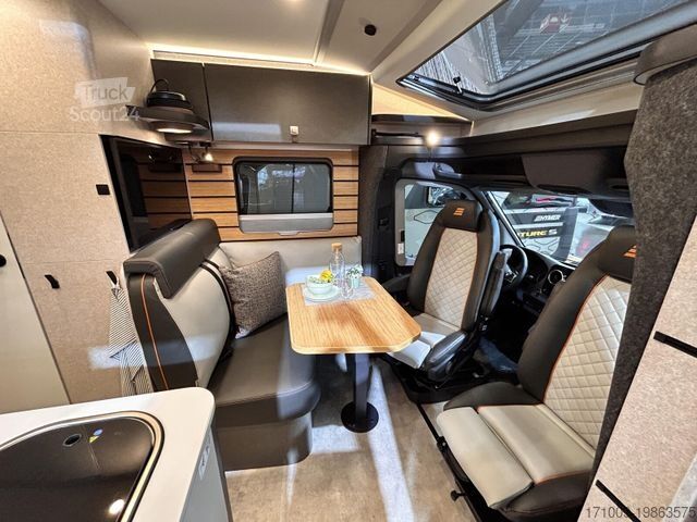 Autorulotă semi-integrată HYMER/ERIBA ML-T CrossTrail 580 4x4 Winterpaket TV XXL Bett