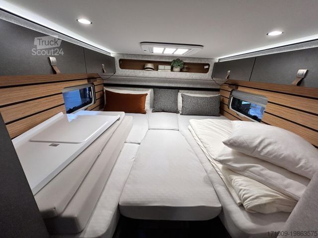Autorulotă semi-integrată HYMER/ERIBA ML-T CrossTrail 580 4x4 Winterpaket TV XXL Bett