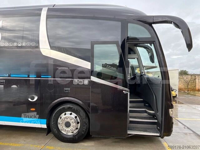 Touring car Irizar i6