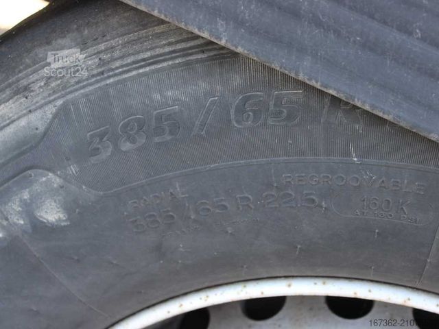 Open semitrailer with tarp KÄSSBOHRER XS, LIFTING AXLE, MULTILOCK