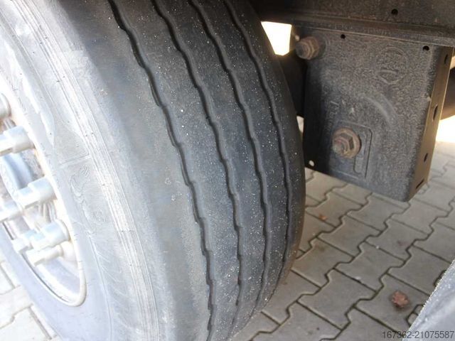 Open semitrailer with tarp KÄSSBOHRER XS, LIFTING AXLE, MULTILOCK