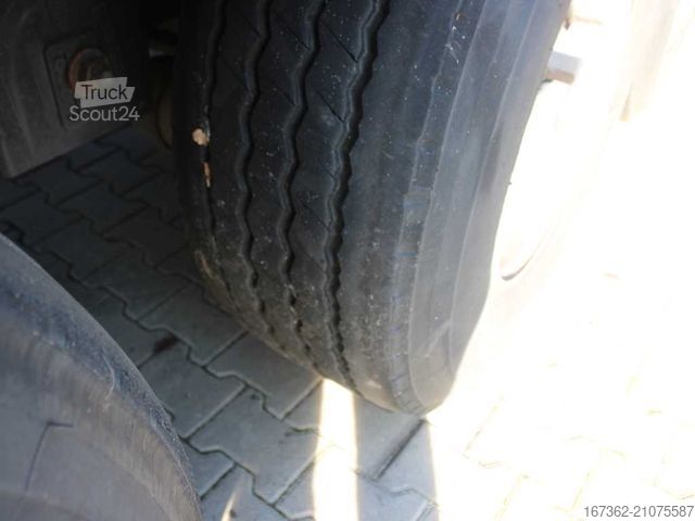 Open semitrailer with tarp KÄSSBOHRER XS, LIFTING AXLE, MULTILOCK