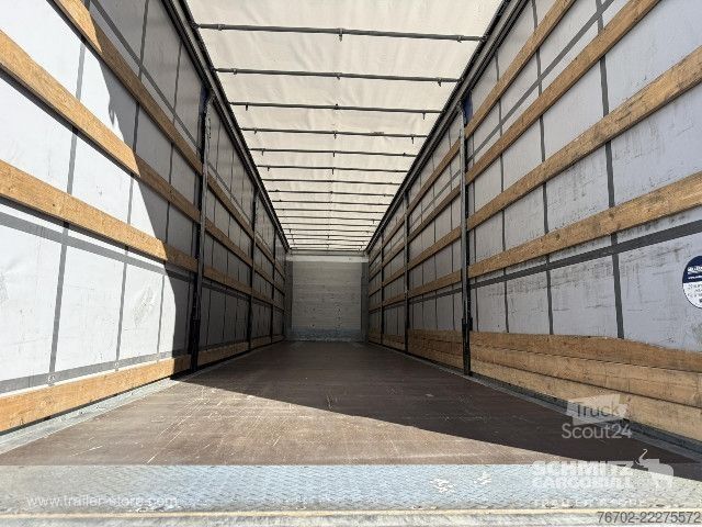 Semi-reboque aberto com lona Schmitz Cargobull Curtainsider Standard