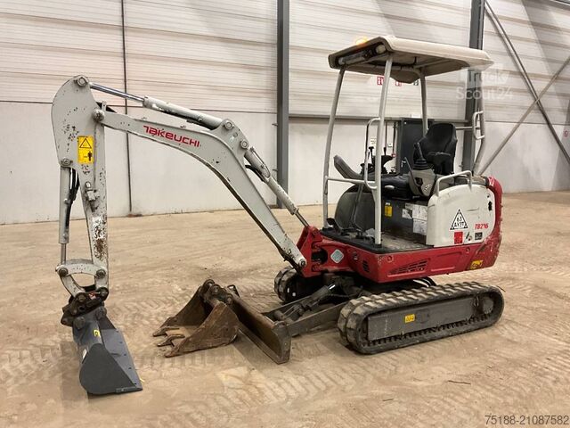 Minigraafmachine Takeuchi TB 216