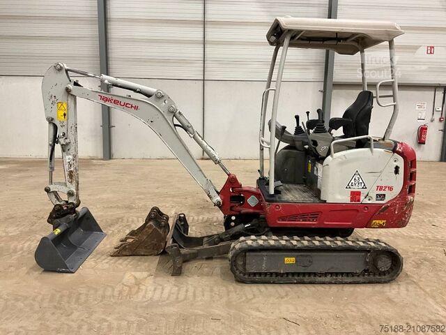 Minigraafmachine Takeuchi TB 216