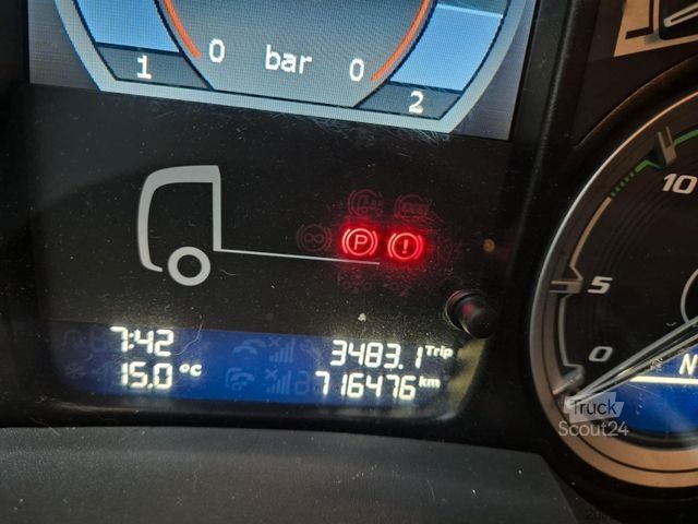 Standard trækkerunit DAF XF530 Super Space Cap, Automatic,