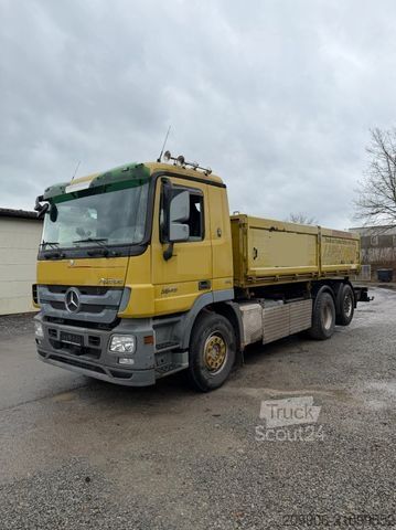 Tipvogn MERCEDES-BENZ 2546 Actros MP3 , zwei Seitenkipper, Automatic