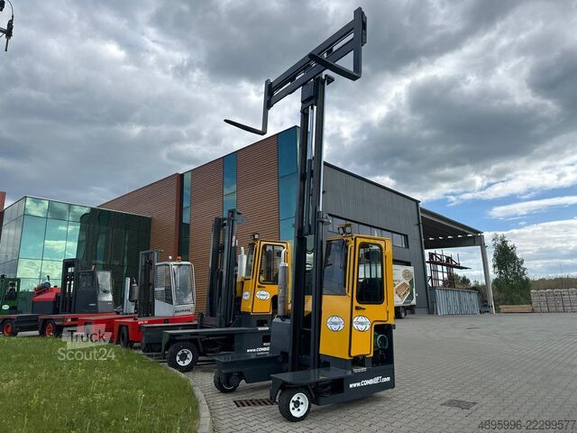 رافعة شوكية رباعية الاتجاهات Combilift C2500 / Compact / Wide positioner