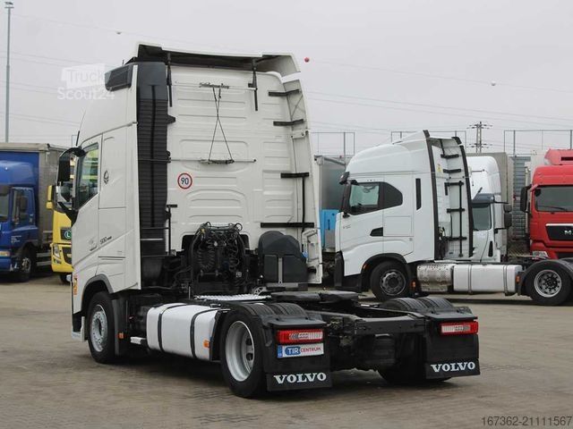 Volumen SZM VOLVO FH 500, I-PARK COOL, VEB+, LOWDECK,NAVI