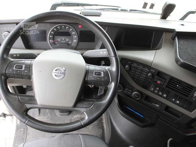 Volumen SZM VOLVO FH 500, I-PARK COOL, VEB+, LOWDECK,NAVI