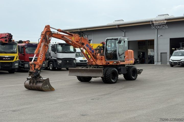 Yol silindiri Hitachi FH120W Mobilbagger / Swiss-Vehicle
