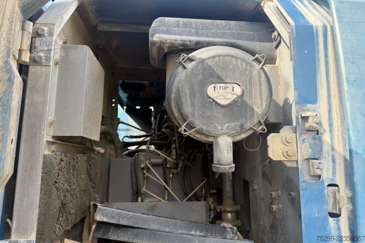 Yol silindiri Hitachi ZX250LCN-3 / Swiss-Vehicle
