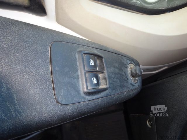 Pick-up dodávka CITROEN Jumper Doka. 35 L4 BlueHDi 160/Webasto