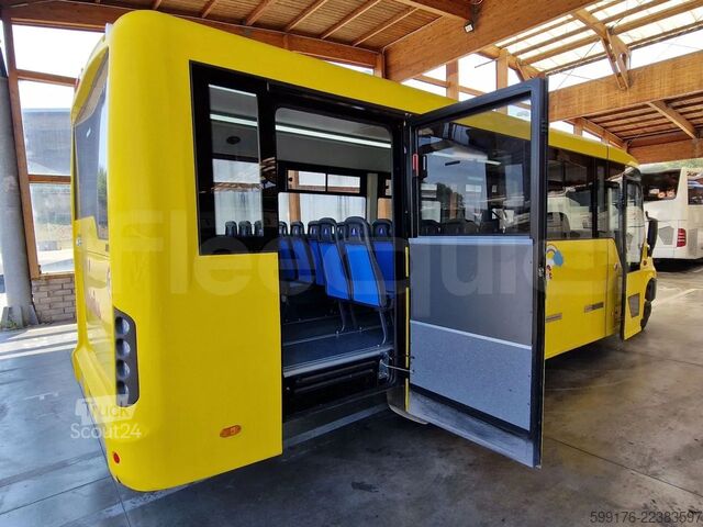  Iveco Indcar Wing