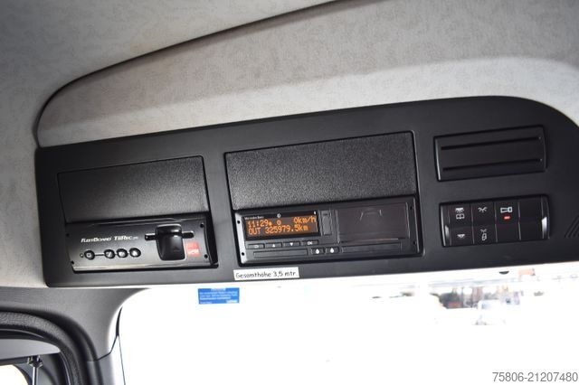 Standaard trekker MERCEDES-BENZ Actros 1843 L E6 Retarder Kran Atlas 172.3E