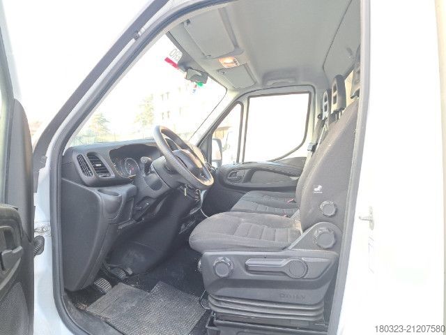 Box truck IVECO Iveco Daily 35S14