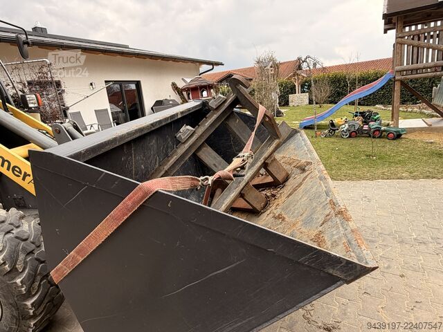 Cargador KRAMER Kramer 380
