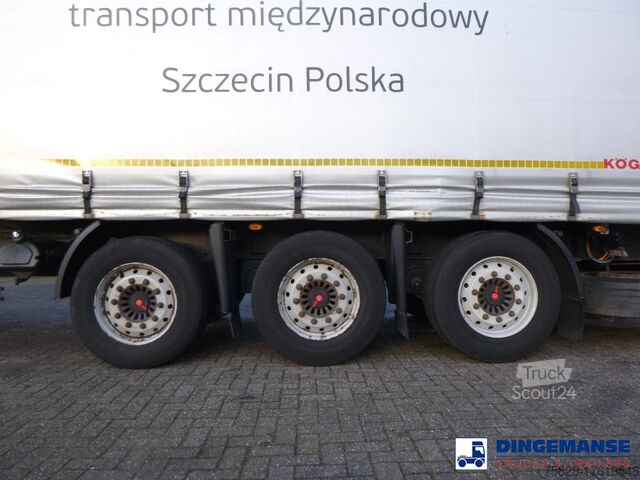 Schuifzeilen Kogel Curtain side trailer S24-1