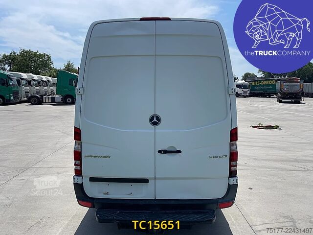 Fourgon tôlé Mercedes-Benz Sprinter 213 37s