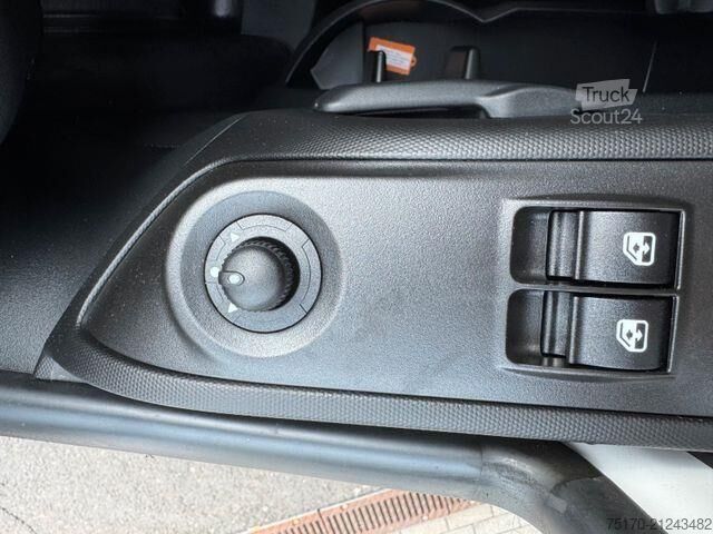 Furgonetă platformă cu cabină dublă Iveco Daily 35S14 *R.3450mm*AHK*PDC*