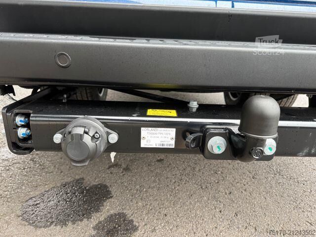 High-roof van Iveco Daily 50C18HA8 3.0L *CrewVan*AHK*Automatik*