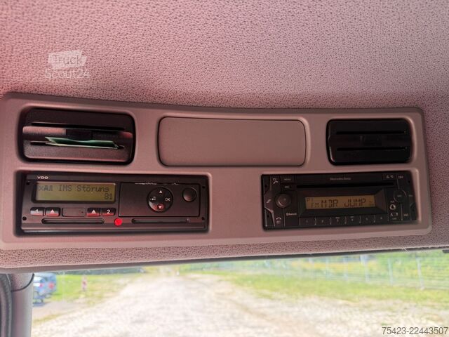 Furgons ar kasti MERCEDES-BENZ Atego 818 Koffer/LBW Automatik/Klima