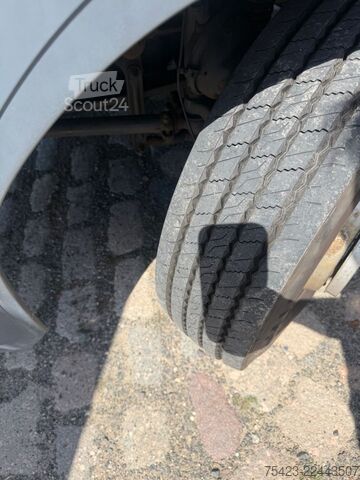 Furgons ar kasti MERCEDES-BENZ Atego 818 Koffer/LBW Automatik/Klima