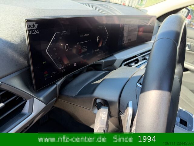 Minibusz BMW 320d xDrive Touring M-Shadow Driving Assistant