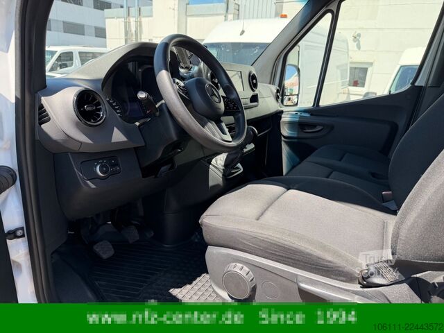 Minibusz MERCEDES-BENZ Sprinter III Kasten RWD/AWD 316 CDI RWD