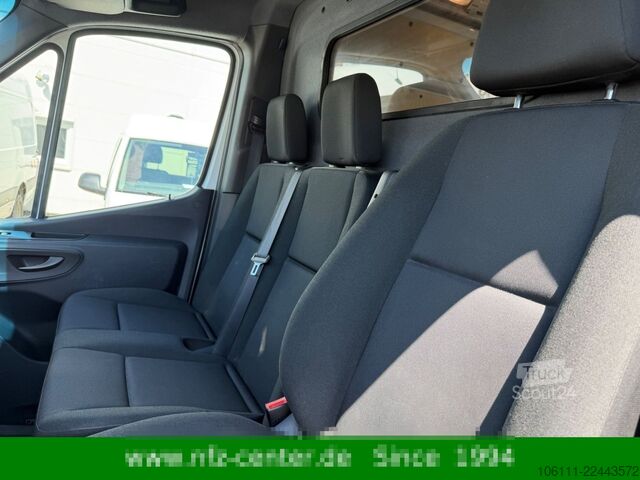Minibusz MERCEDES-BENZ Sprinter III Kasten RWD/AWD 316 CDI RWD