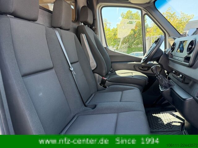 Minibusz MERCEDES-BENZ Sprinter III Kasten RWD/AWD 316 CDI RWD