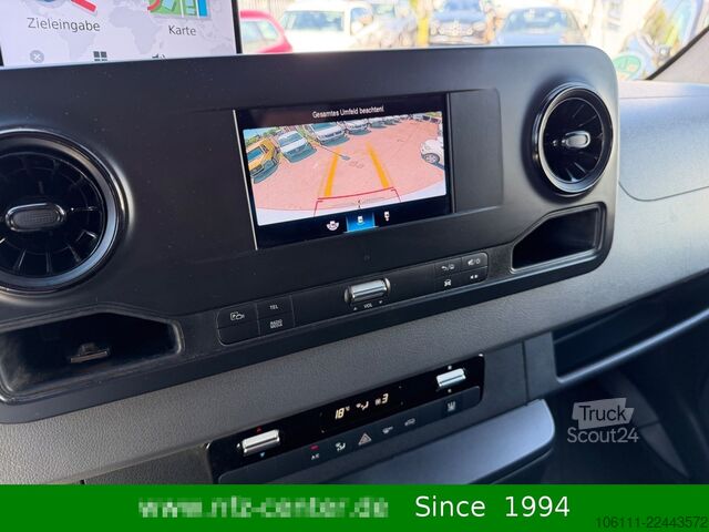 Minibusz MERCEDES-BENZ Sprinter III Kasten RWD/AWD 316 CDI RWD