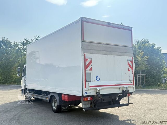 Vrachtwagen met bakwagen MERCEDES-BENZ Atego 818L E6, Klima, AHK, mech.Schaltung, LBW