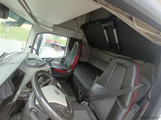 Стандартный седельный тягач VOLVO FH460 4x2T Euro6d GlobeXL FullSpoiler 1260lTank
