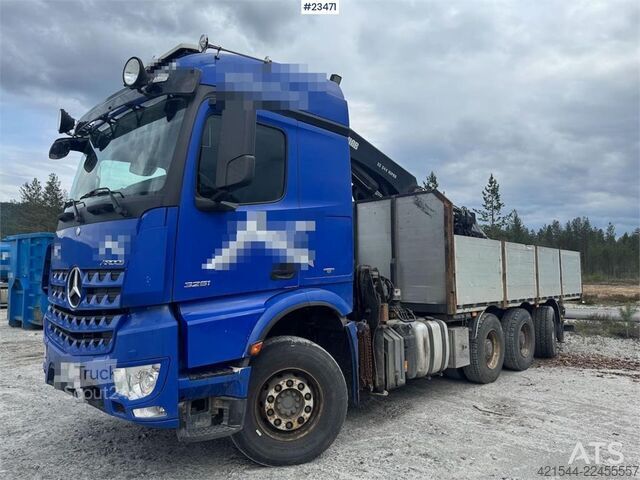 Nosturiauto Mercedes-Benz Arocs 3261