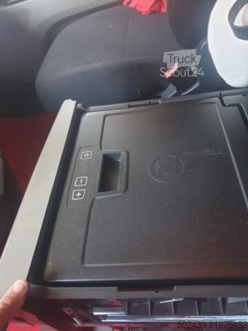 Camion et remorque MAN TGX 26.540 + Remorque Forestière LECINENA