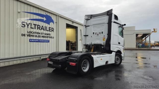 Tractor estándar Mercedes-Benz Actros 1853