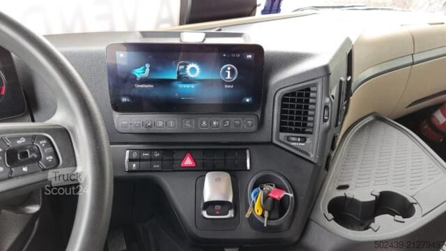 Standard tractor unit Mercedes-Benz Actros 1851